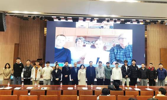 说明: //wsc.mediagd.net/__local/9/9A/C1/5A8ED2A059A74A22A12D8CB8621_DAC2185A_17F11.jpg